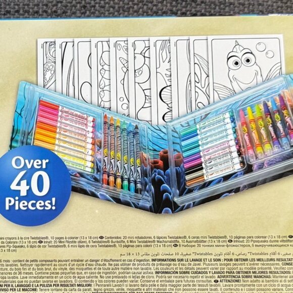 Crayola Finding Dory Art Kit Over 40 Pieces Markers Twistables Colour Sheets Kid - Picture 8 of 9
